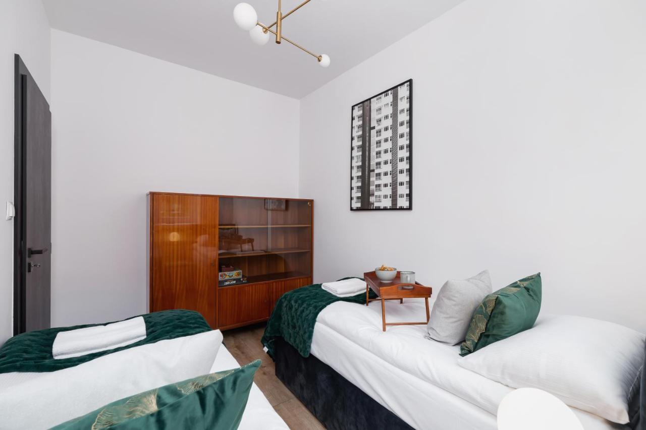 Apartments Osiedle Szkolne Cracow By Noclegi Renters Krakkó Kültér fotó